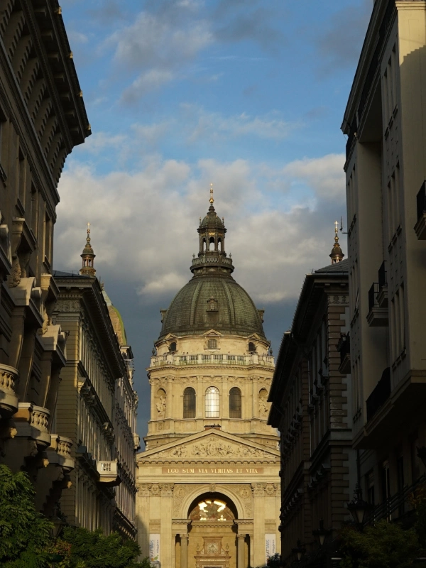eSIM Hungary